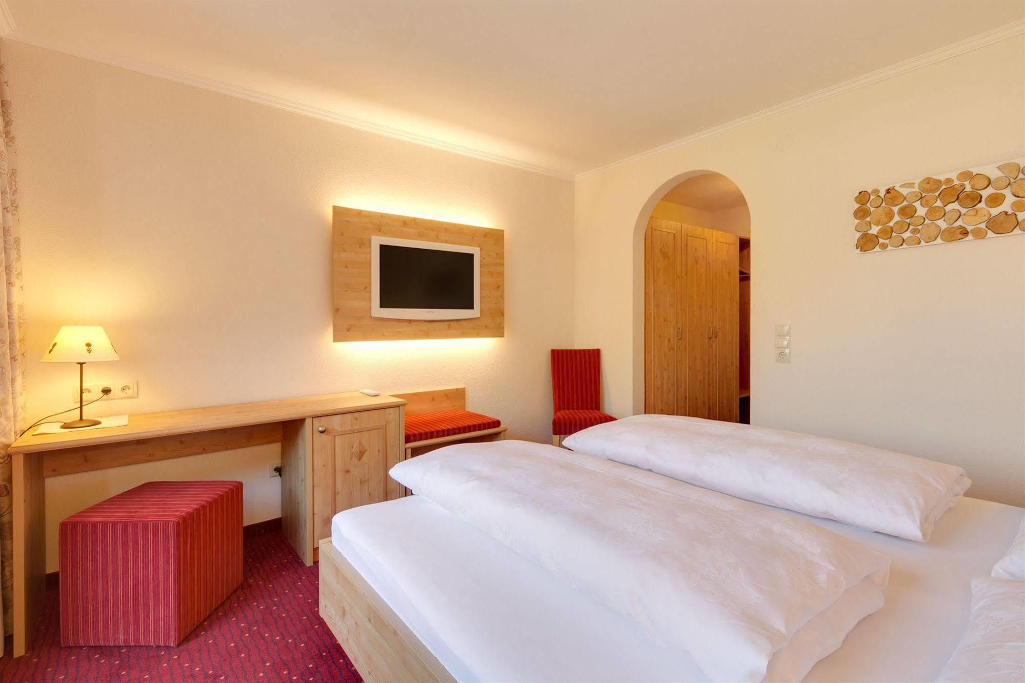 Hotel Nova غاسشرن المظهر الخارجي الصورة